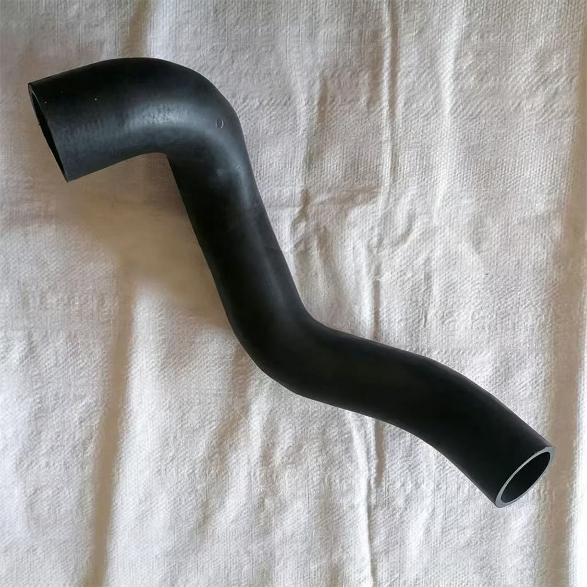 ME291586 Radiator Rubber Hose for FUSO Canter FE647 FB511 1994-ON Truck Spare Parts