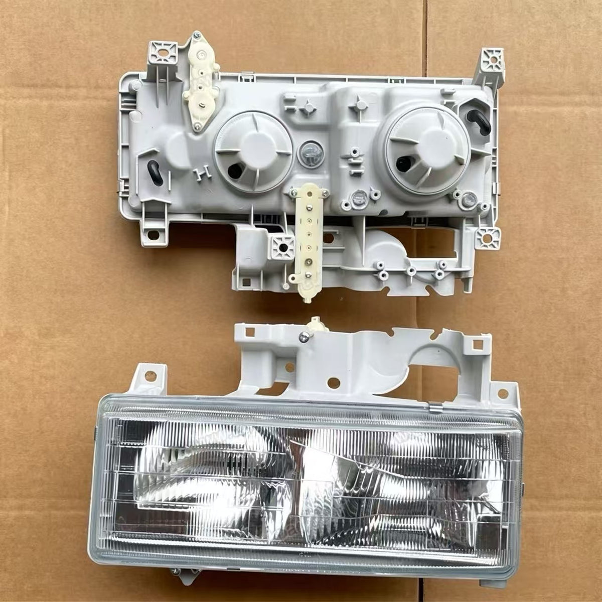 Head Lamp RH for FUSO Canter  FE647 FB511 1994-ON Truck Spare Parts