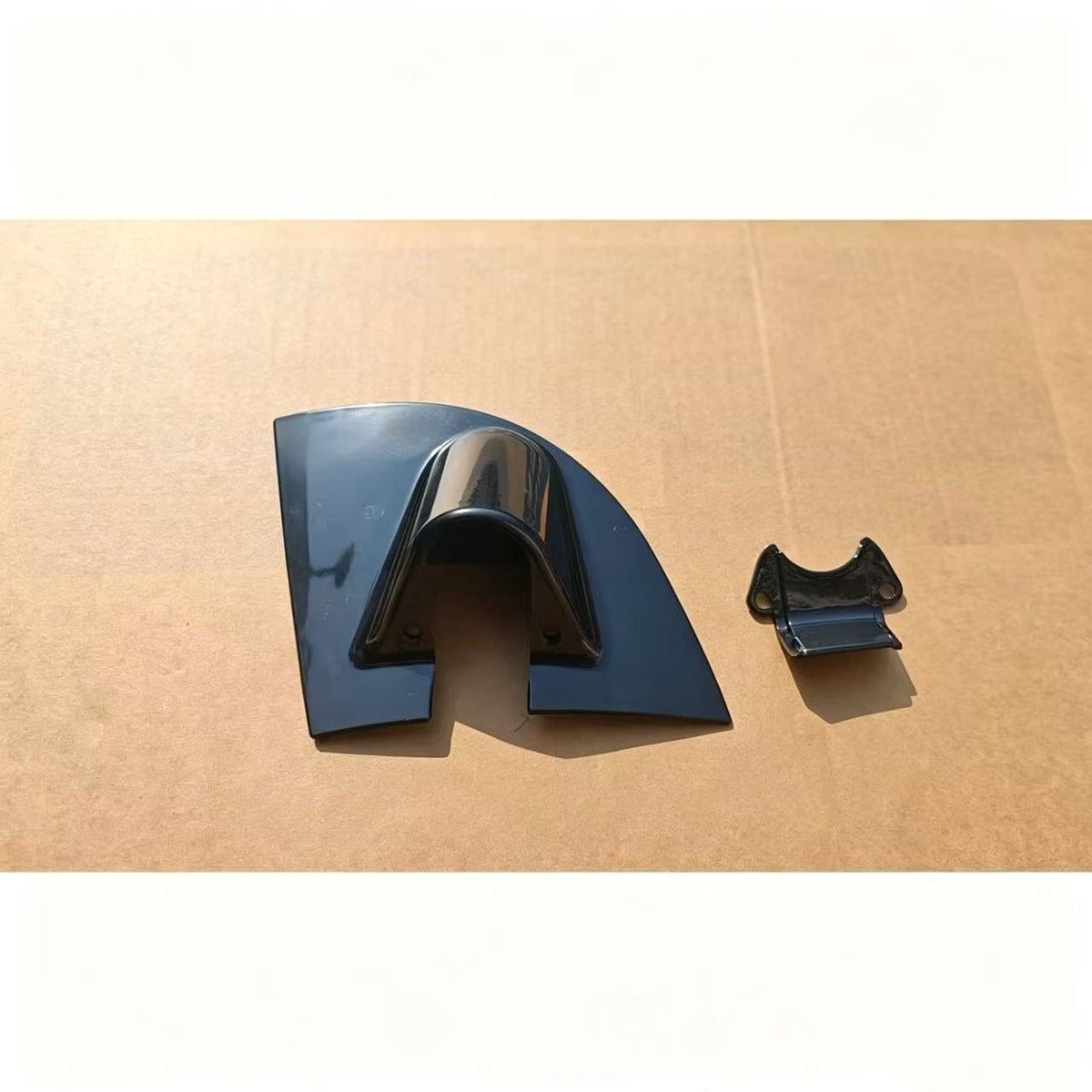 Painted Mirror Arm Base Cover RH (2pcs) for FUSO Canter FE647 FB511 1994-ON Truck Spare Parts