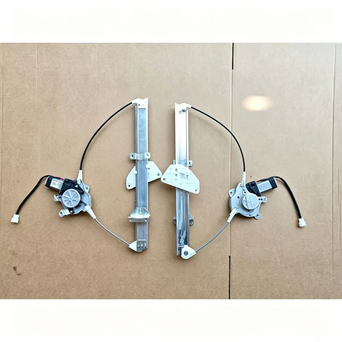 MC141165 Window Regulator Auto RH 24V for  FUSO Canter  FE647 FB511 1994-ON Truck Spare Parts