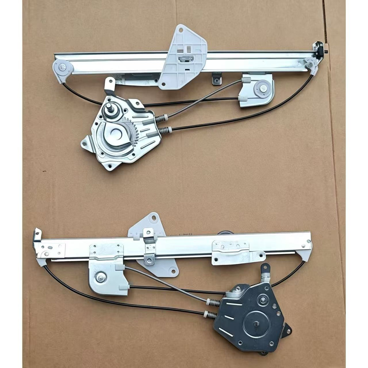 MC146252 Window Regulator RH(1997-2005)  for  FUSO Canter  FE647 FB511 1994-ON Truck Spare Parts