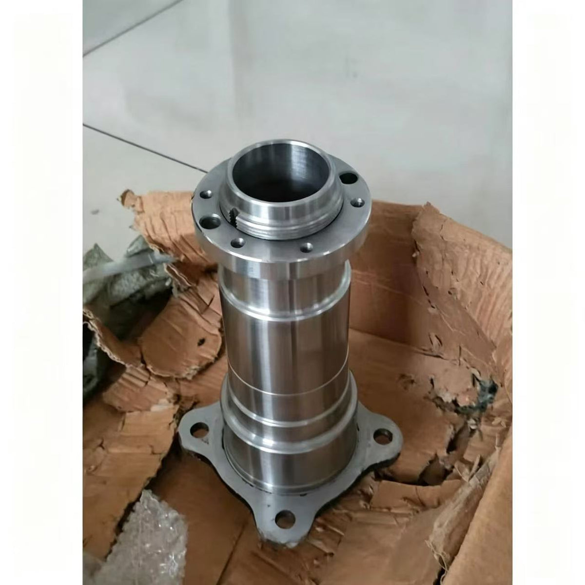 New Plastic Spindle Housing End MK609375 MK609374 for Mitsubishi Canter PS125 Truck Spare Parts