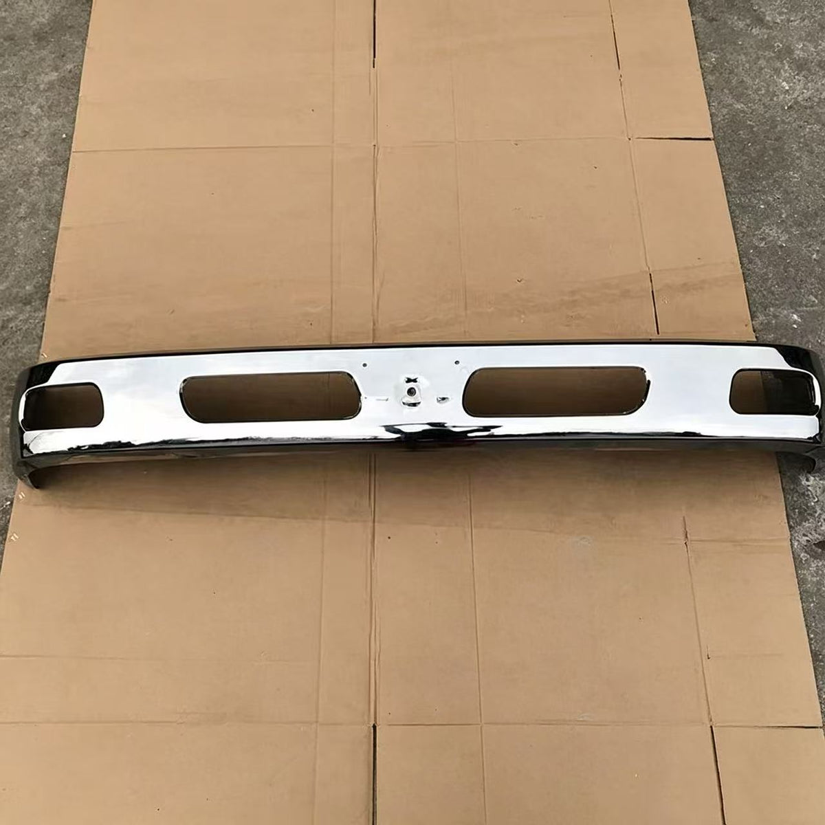 Chrome Front Bumper 165cm for FUSO CANTER 2006 FE84D FE85D 165cm Narrow Truck Spare Parts