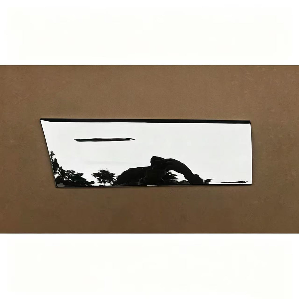 Door Lower Garnish RH (W) for Fuso Canter 2006 FE84D FE85D Narrow