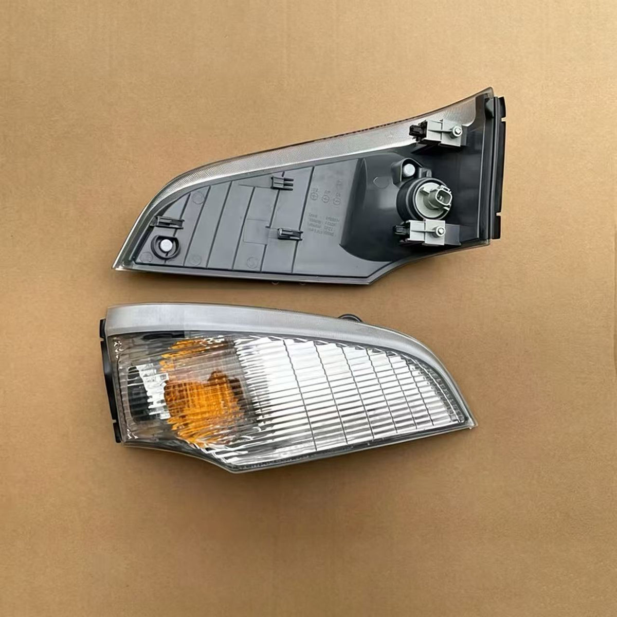 Corner Lamp RH (general) for Fuso Canter 2006 FE84D FE85D Narrow
