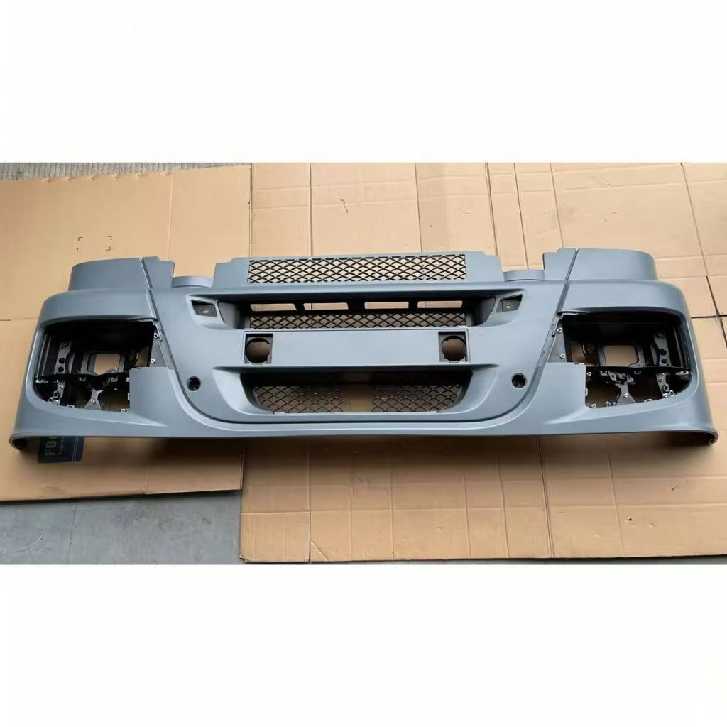 BUMPER Truck Parts for Iveco Truck Part European Truck Parts 5802055590 5801984633 5802067261