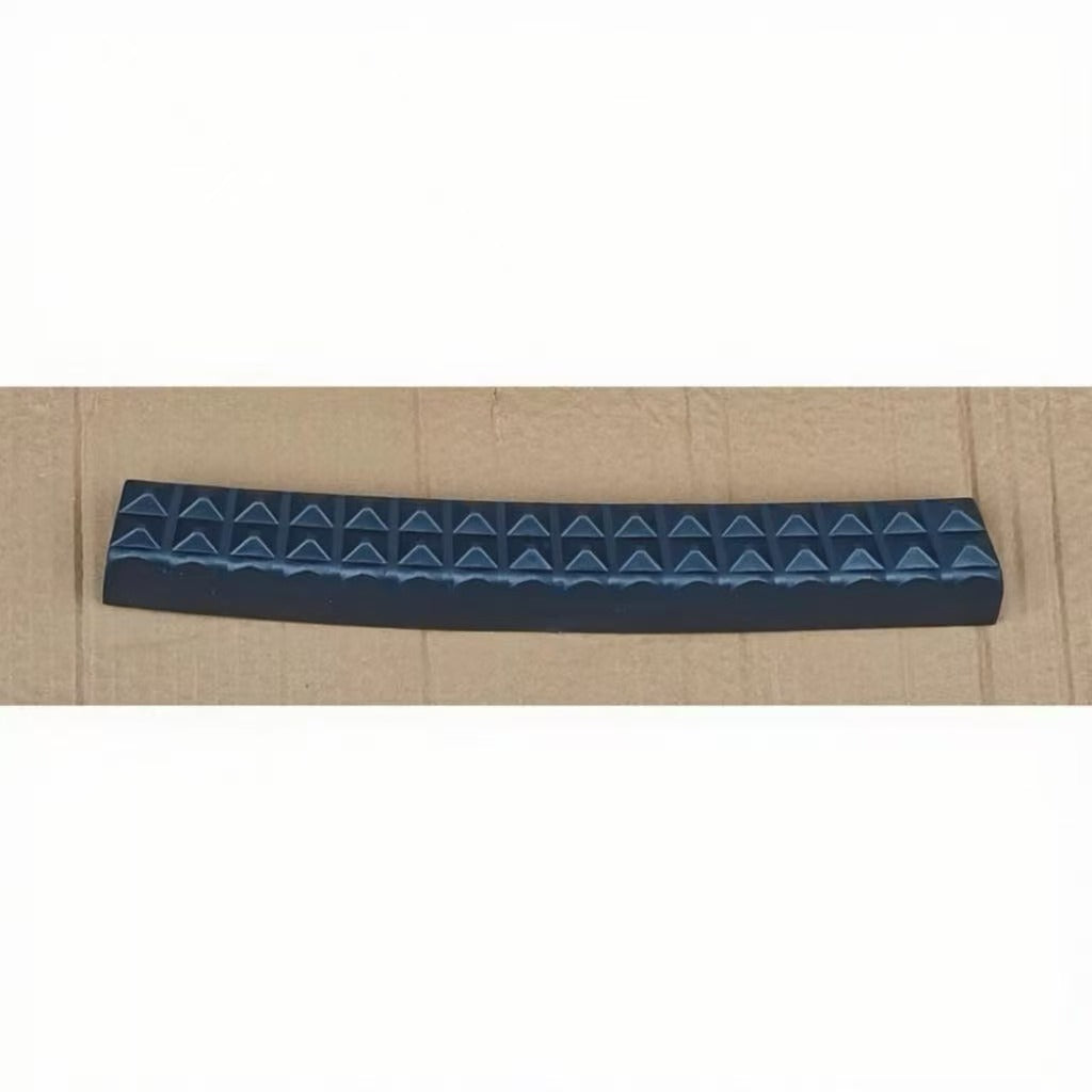 FOOT STEP UPPER Truck Parts for Iveco Truck Part European Truck Parts 504001361 504217554 504001358 504217553