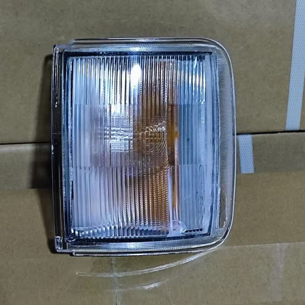 504047573 50404759 5801912655 Turn signal Lamp for Iveco Eurocargo Truck Part European Truck Parts