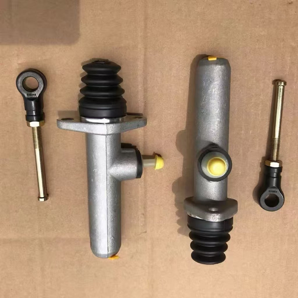 626762AM 1348735 1395485 1334482 Clutch Pump for DAF XF105 European Truck Body Parts