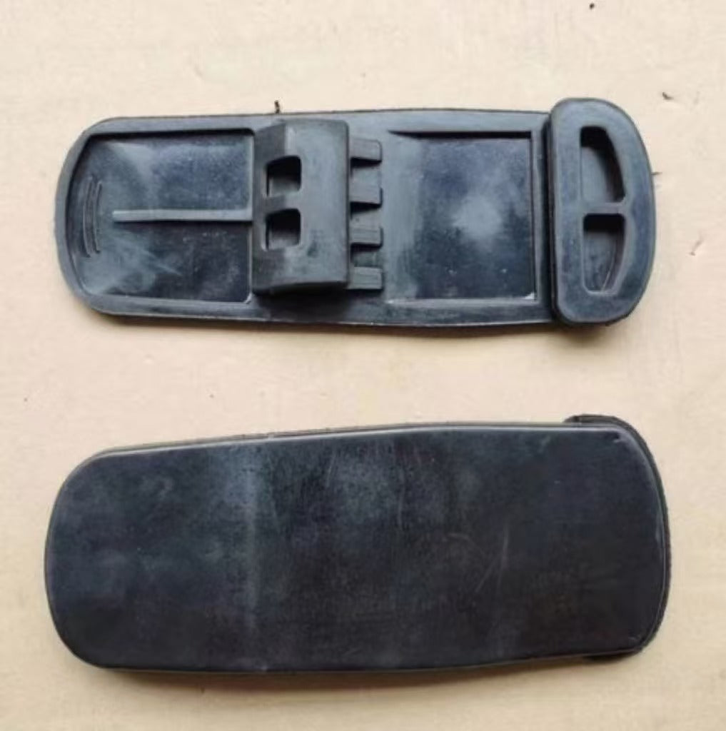 122035 1927847 REAR WHEEL MUDGUARD RUBBER FIXED TENSIONER for DAF European Truck Body Parts IND4036