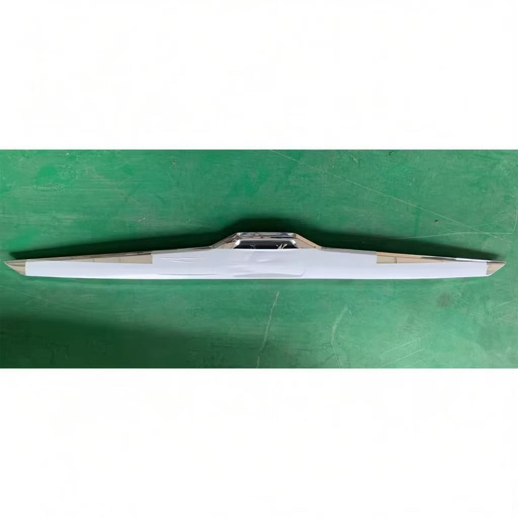 81611506144 GRILLE STRIP for MAN TGX Euro-6 2020 on TRUCK Spare Parts