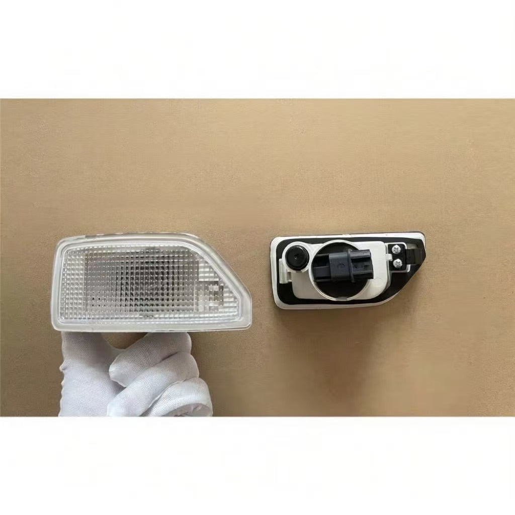 Sunvisor Lamp Left for Hyundai HD120 NEW Truck Spare Parts