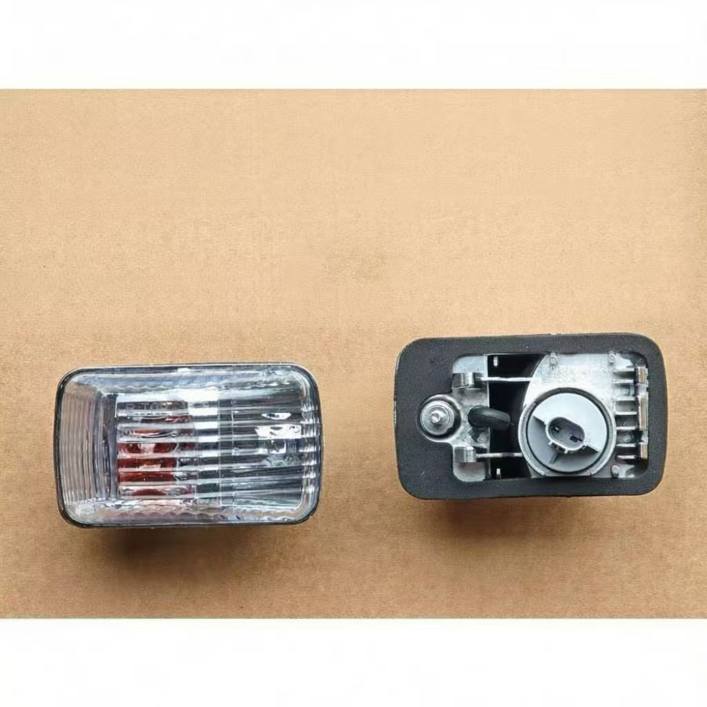 Side Lamp RH for ISUZU NEW GIGA
