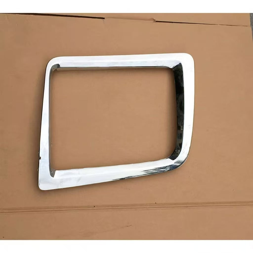 Chrome Headlamp Case  RH for ISUZU NEW GIGA Truck Spare Body Parts