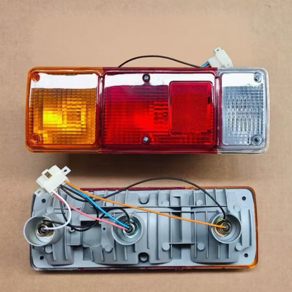 81550-87327 8155087327 Tail Lamp RH for Daihatsu DELTA TRUCK Spare Parts
