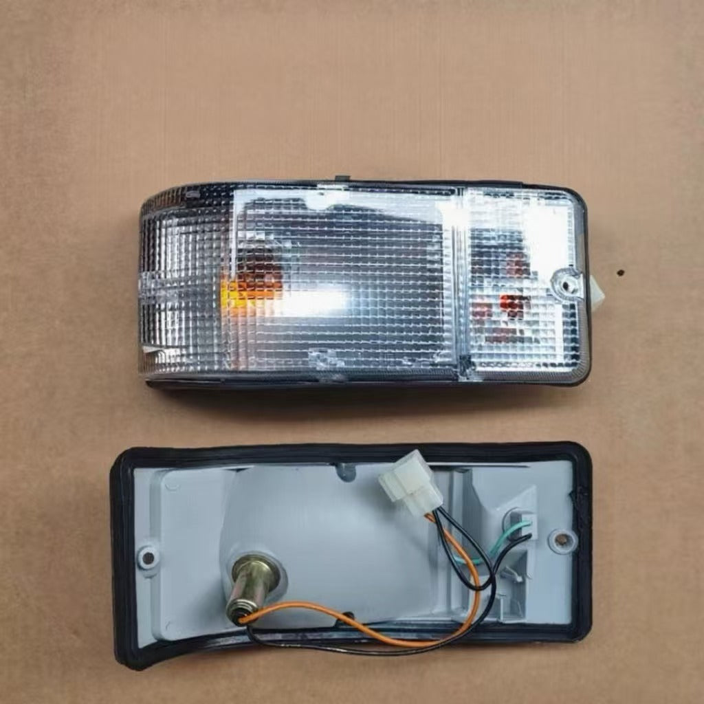 81520-87383 8152087383 Side Lamp White LH for Daihatsu  DELTA TRUCK Spare Parts