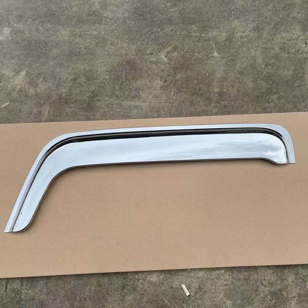 Chrome Visor RH for Isuzu GIGA 2018