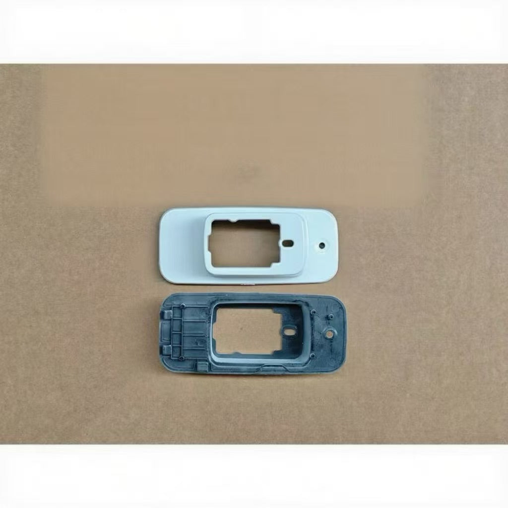 Side Door Lamp Cover (Curve) RH White for ISUZU DECA360 GXZ360 FVZ300 FXZ360 FVZ360