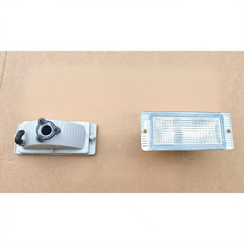 ISUZU DECA360 GXZ360 FVZ300 FXZ360 FVZ360 Truck Spare Body Parts New Corner Lamp LH for NPR Model