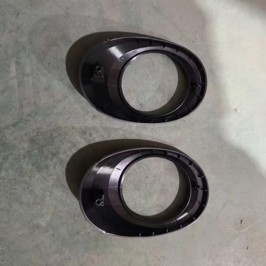 FOG Lamp Case LH for Nissan for UD NEW Quon