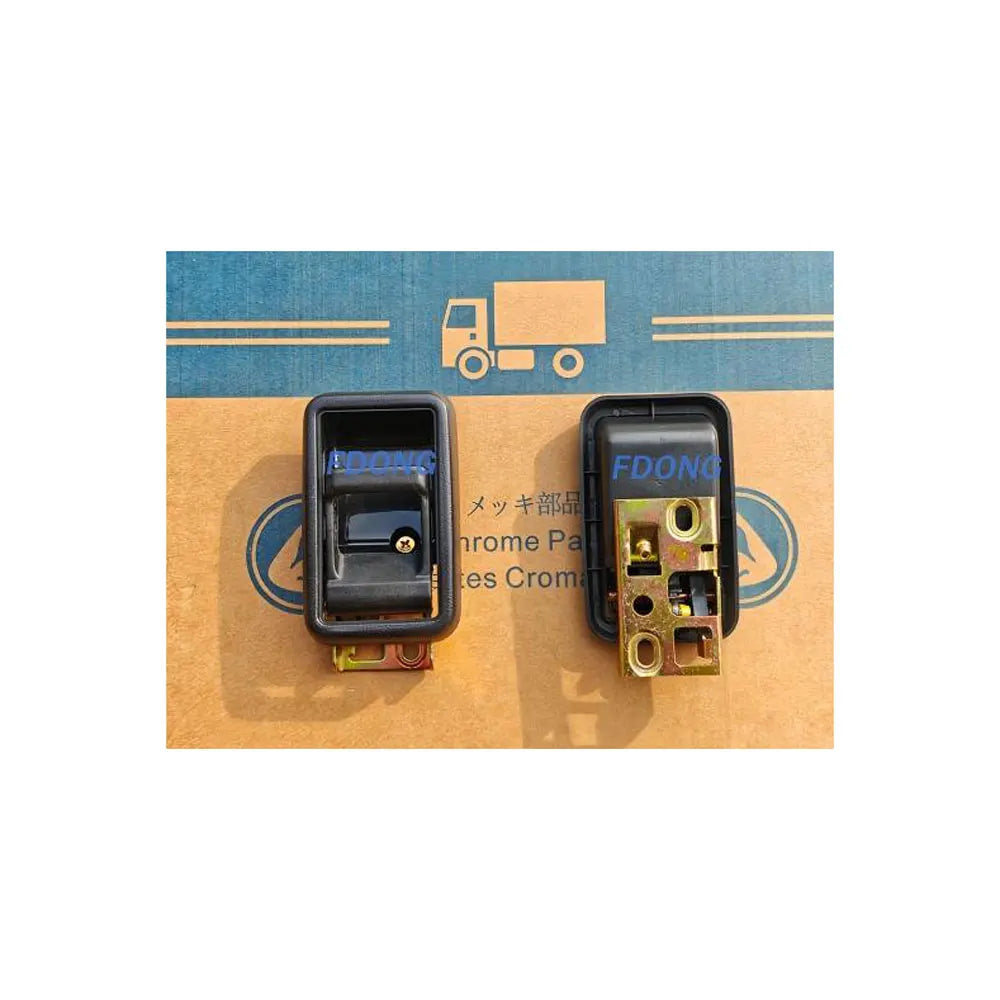 80670-01A02 8067001A02 Inner Handle LH for Nissan CW520 YU41 Truck Spare Parts