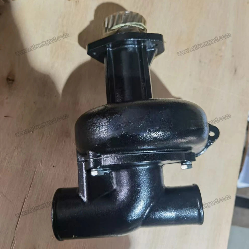 21008-96107 2100896107 21010-96109 2101096109 Water Pump for Nissam UD PD6 PE6 Truck Spare Parts