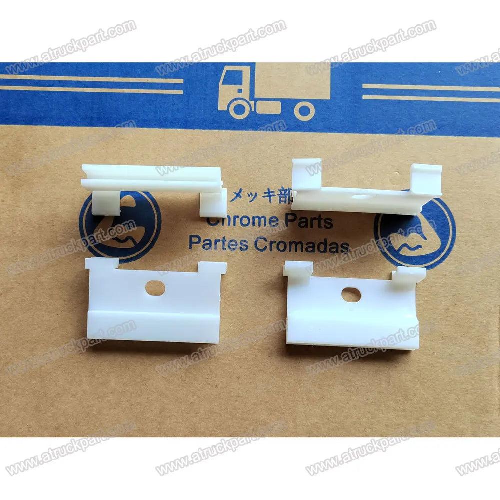 8-97852076-1 Clips for Japanese Truck Spare Parts
