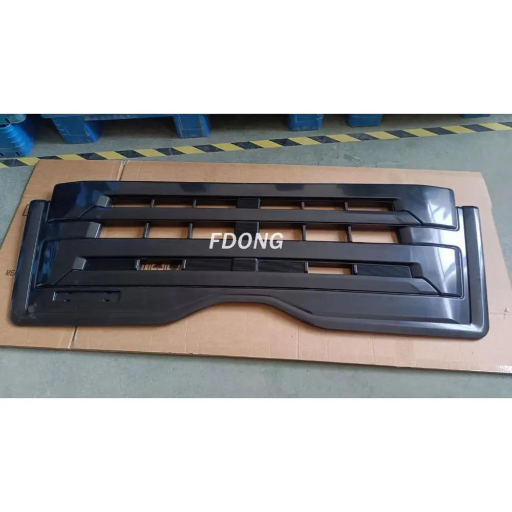 Grille 160*54CM for UD  NEW QUON  Truck Spare Body Parts
