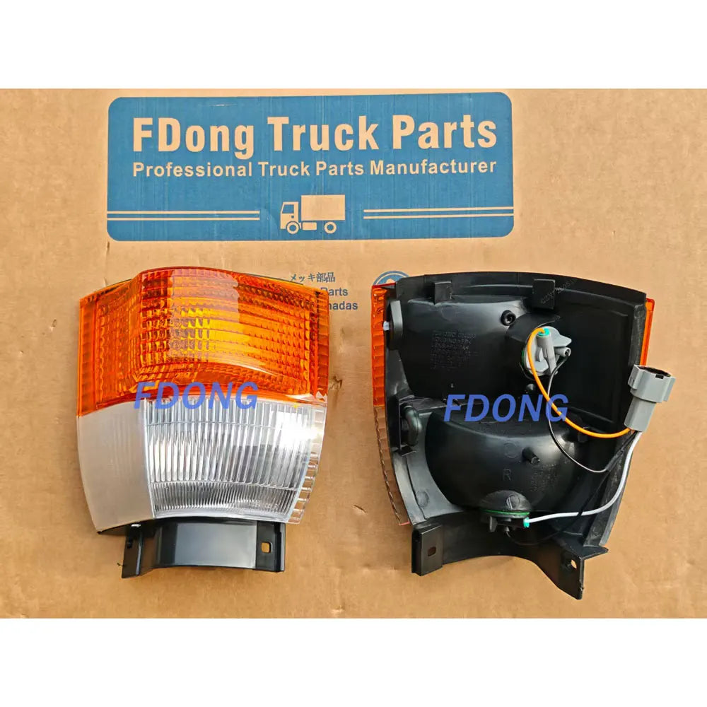 Corner Lamp (PKB) RH for NISSAN for UD PKB CWM 454 Truck Spare Body Parts