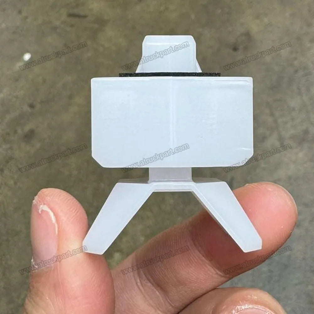 Clips for Japanese Truck Spare Parts