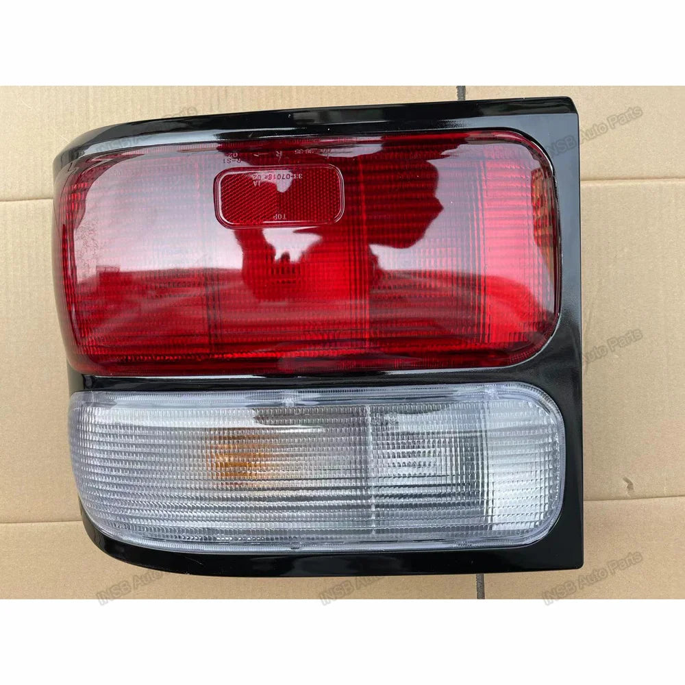HeadLamp for Toyota Coaster Bus Spare Parts INSB10-052