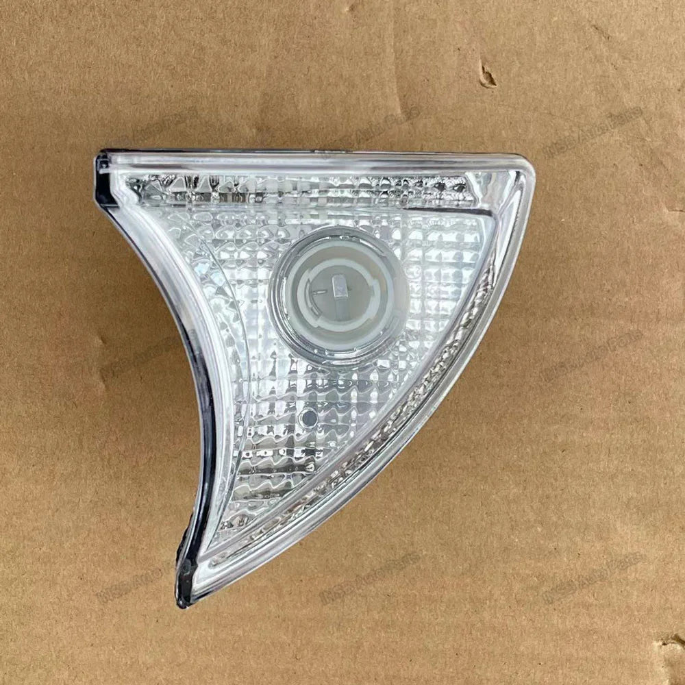 5801572018 5801755107 5801572024 5801755108 Turn signal Lamp for IVECO Stralis S-WAY X-WAY T-WAY Truck Part