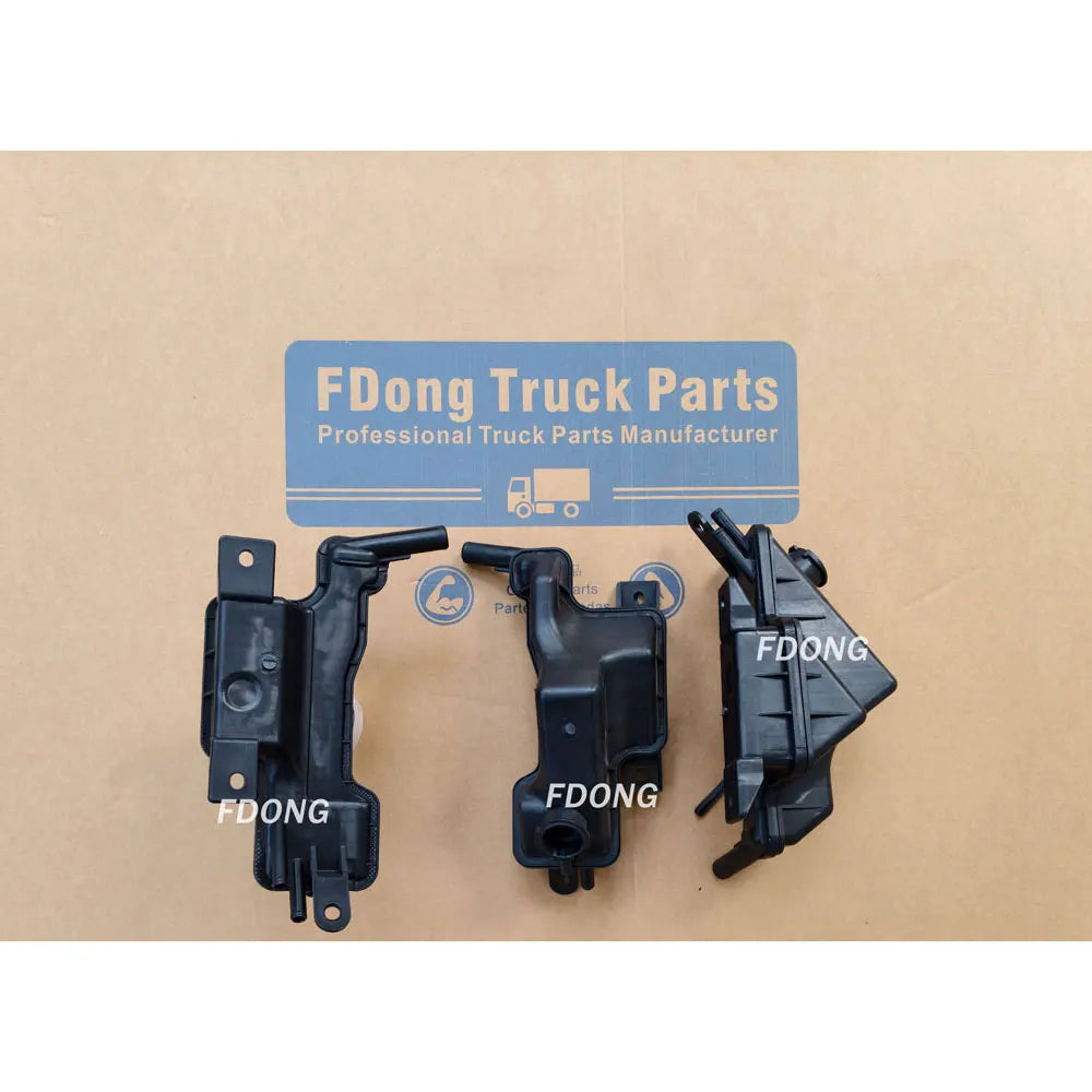 ML241485 Radiator Surge tank for Japanese Truck Spare Parts
