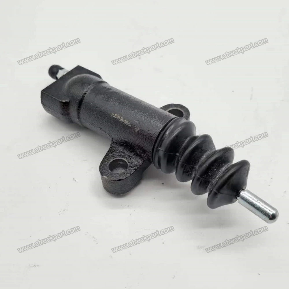 30620-90010 30620-90012 3062090010 3062090012 Clutch Slave Cylinder for Nlssan UD6 Truck Spare Parts