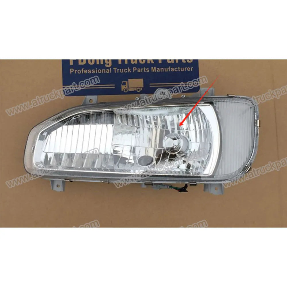 New Condition UD QUON Truck Spare Parts No Yellow Lamp Cover LH Made of Plastic