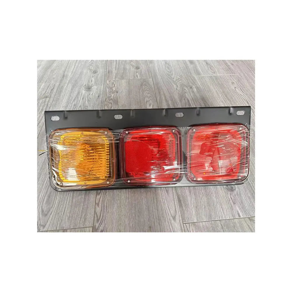 TAIL LAMP 50.5*11*21.5CM for HINO ISUZU FUSO NISSAN UD Truck