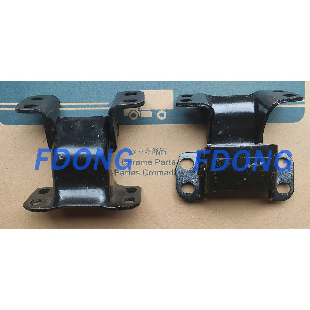 80400-00Z02 80400-10Z01 New Condition Plastic Door Dumplings for UD CW520 Truck Spare Parts