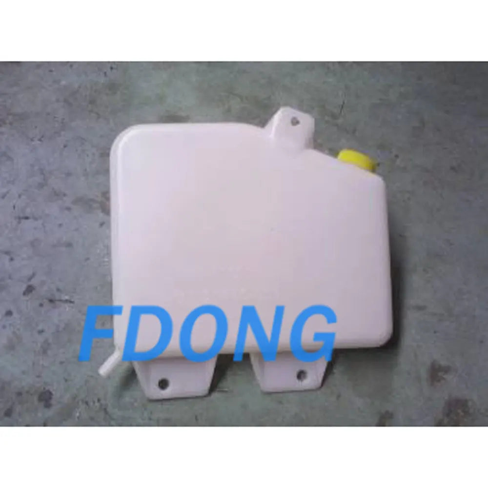 21710-0T001 217100T001 Water Tank for NISSAN UD 40 CABSTAR Truck Spare Body Parts