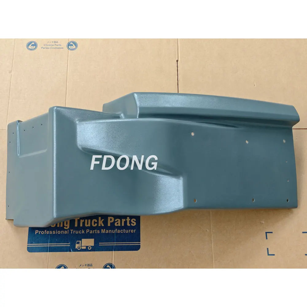Mudguard ABS RH for NISSAN QUESTER for UD QUESTER