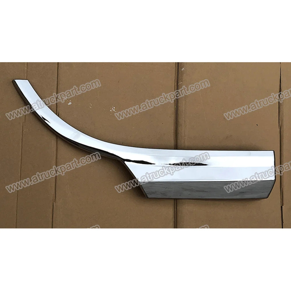 Chrome Upper Fender Cover RH for Nissan QUON for UD QUON Truck Spare Body Parts