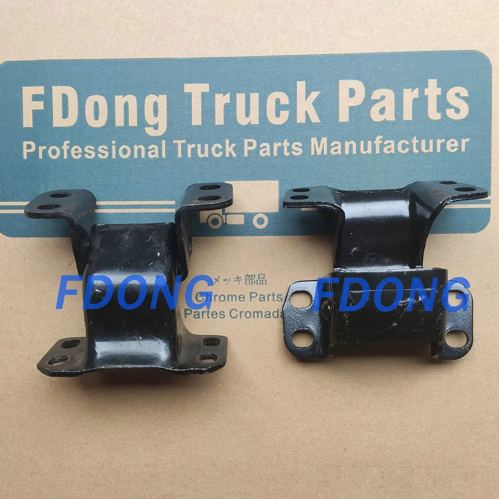 80400-00Z02 80400-10Z01 New Condition Plastic Door Dumplings for UD CW520 Truck Spare Parts