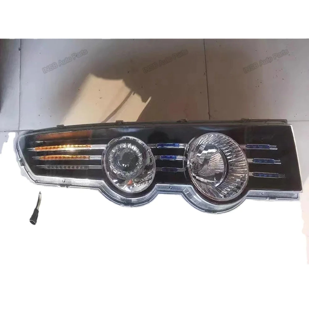 Factory Price ZK Bus Head Lamp Front Head Light Yvtong Bus Parts INSB01-002