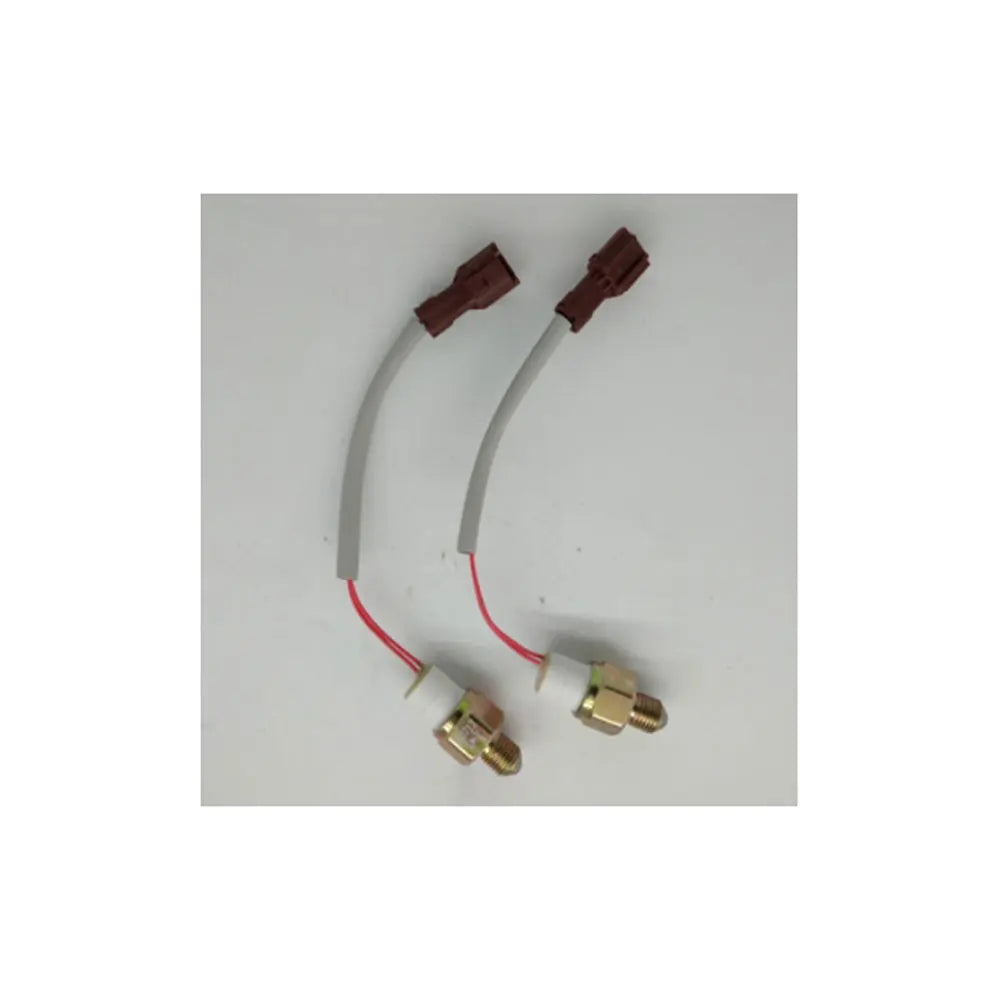 New Condition ISUZU NPR 150 NQR 175 NMR 130 NLR 130 700P Truck Spare Body Parts Plastic Sensor