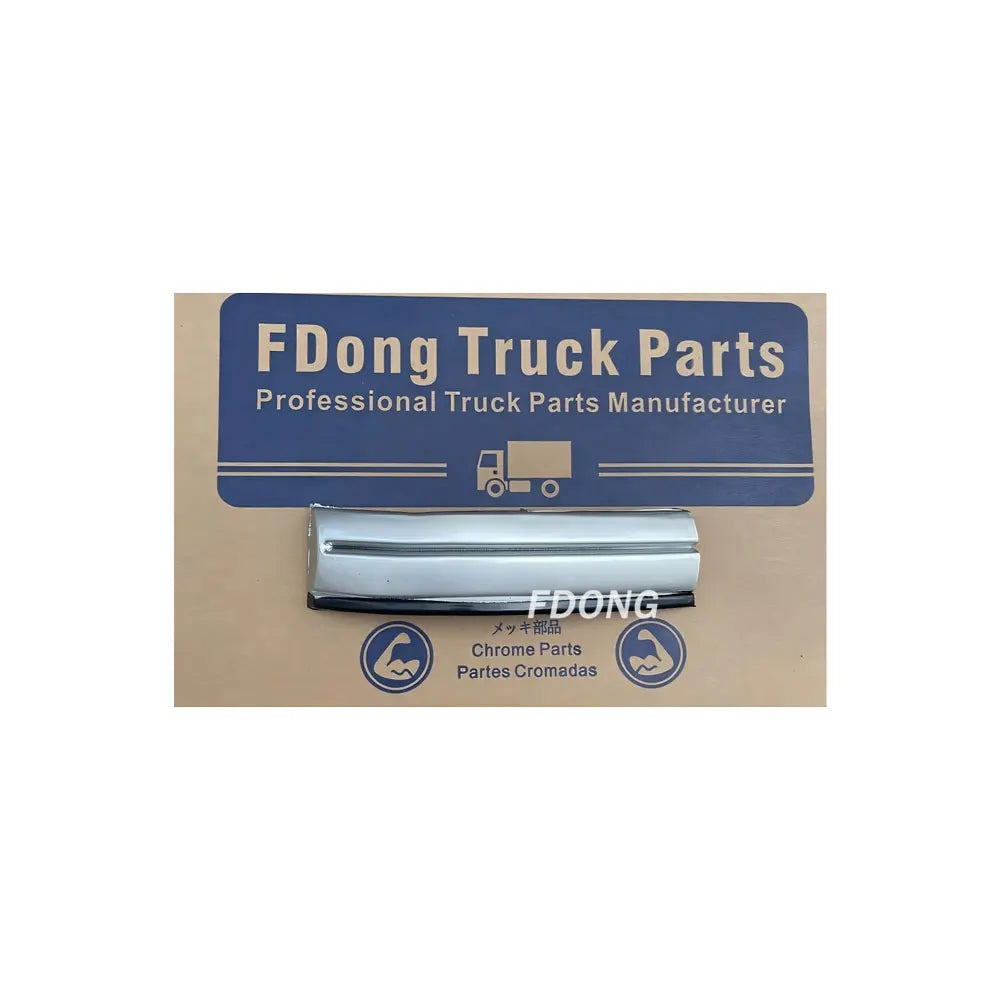 Corner Panel Garnish RH for NISSAN for UD PKB CWM 454 Truck Spare Body Parts