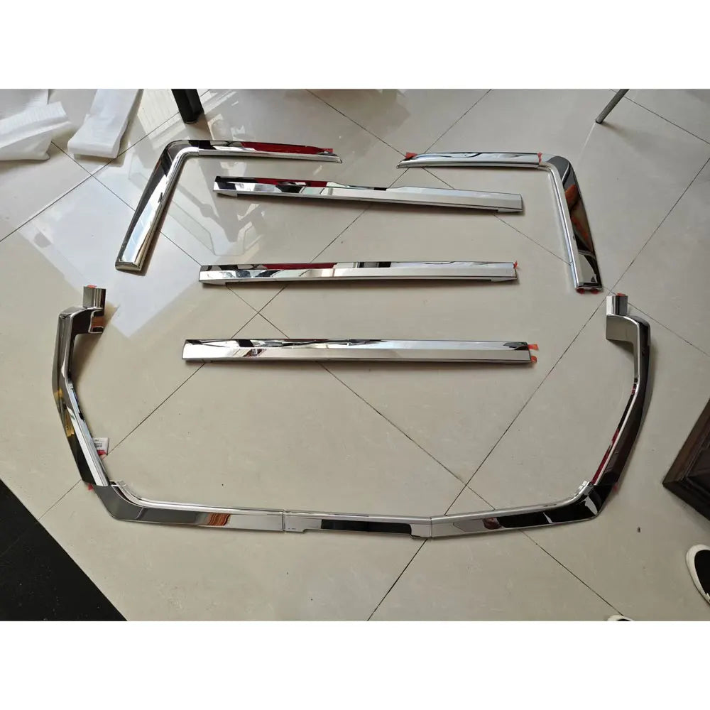 12 Piece Set of New Plastic Panel Bumper Decorative Strips for NISSAN QUESTER & UD QUESTER