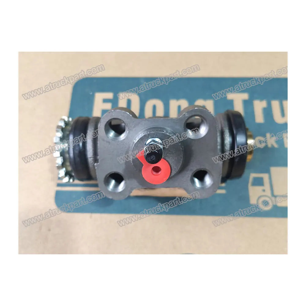 Brake Cylinder MC889605 for Japanese Truck Spare Parts