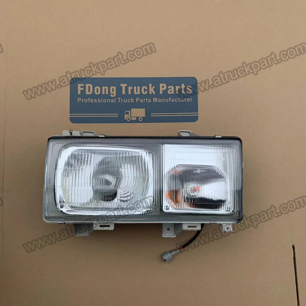 Headlamp RHD RH for NISSAN for UD CW520 CK520 CK450 CD450 CW530 Truck Spare Body Parts