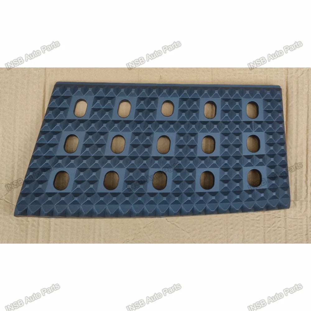 Foot Step Plate Truck Parts for Iveco Truck Part European Truck Parts 504242109 504242346 504242108 504242345