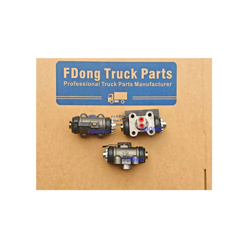 Brake Cylinder MB060583 for Japanese Truck Spare Parts