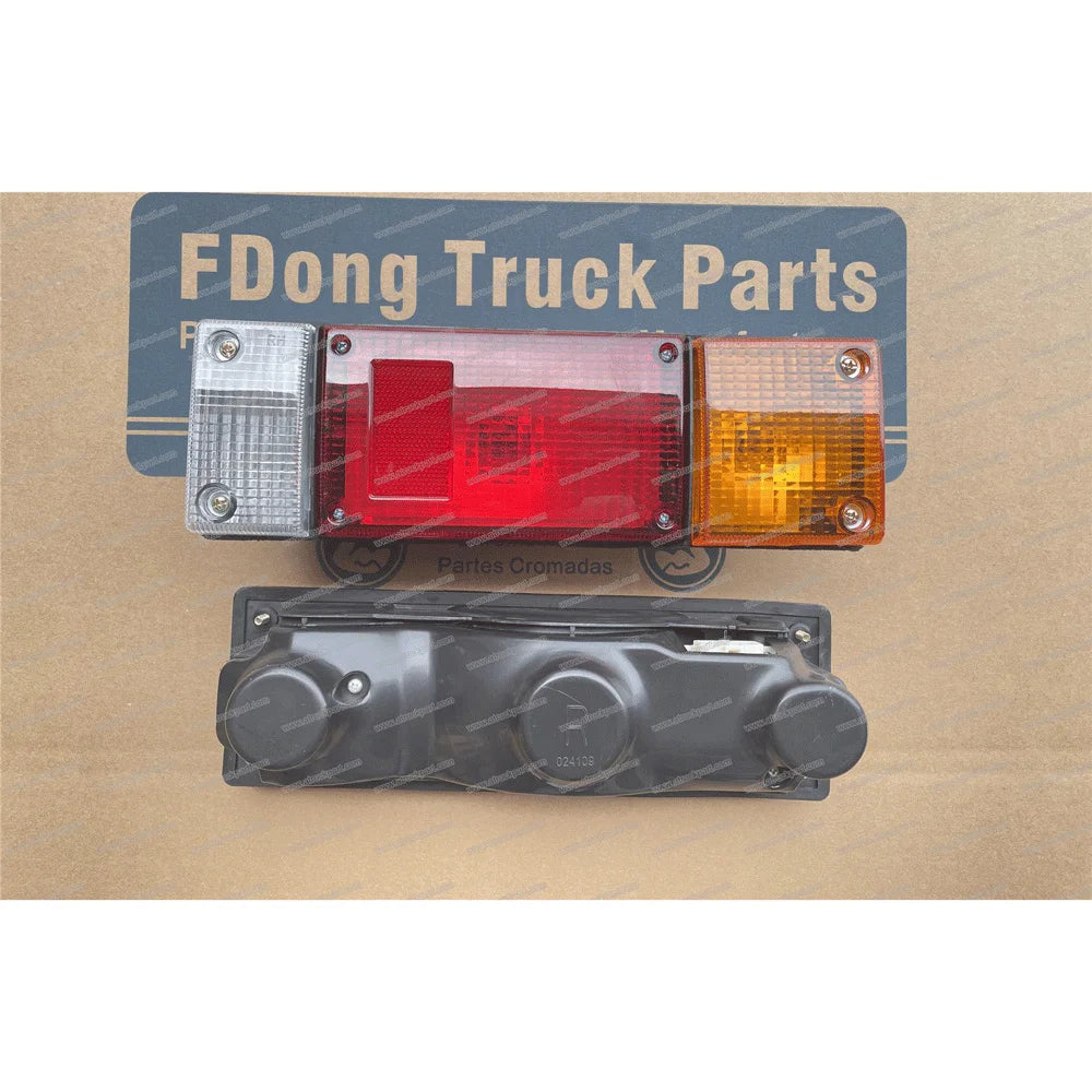 Tail Lamp RH for NISSAN UD 40 CABSTAR Truck Spare Body Parts